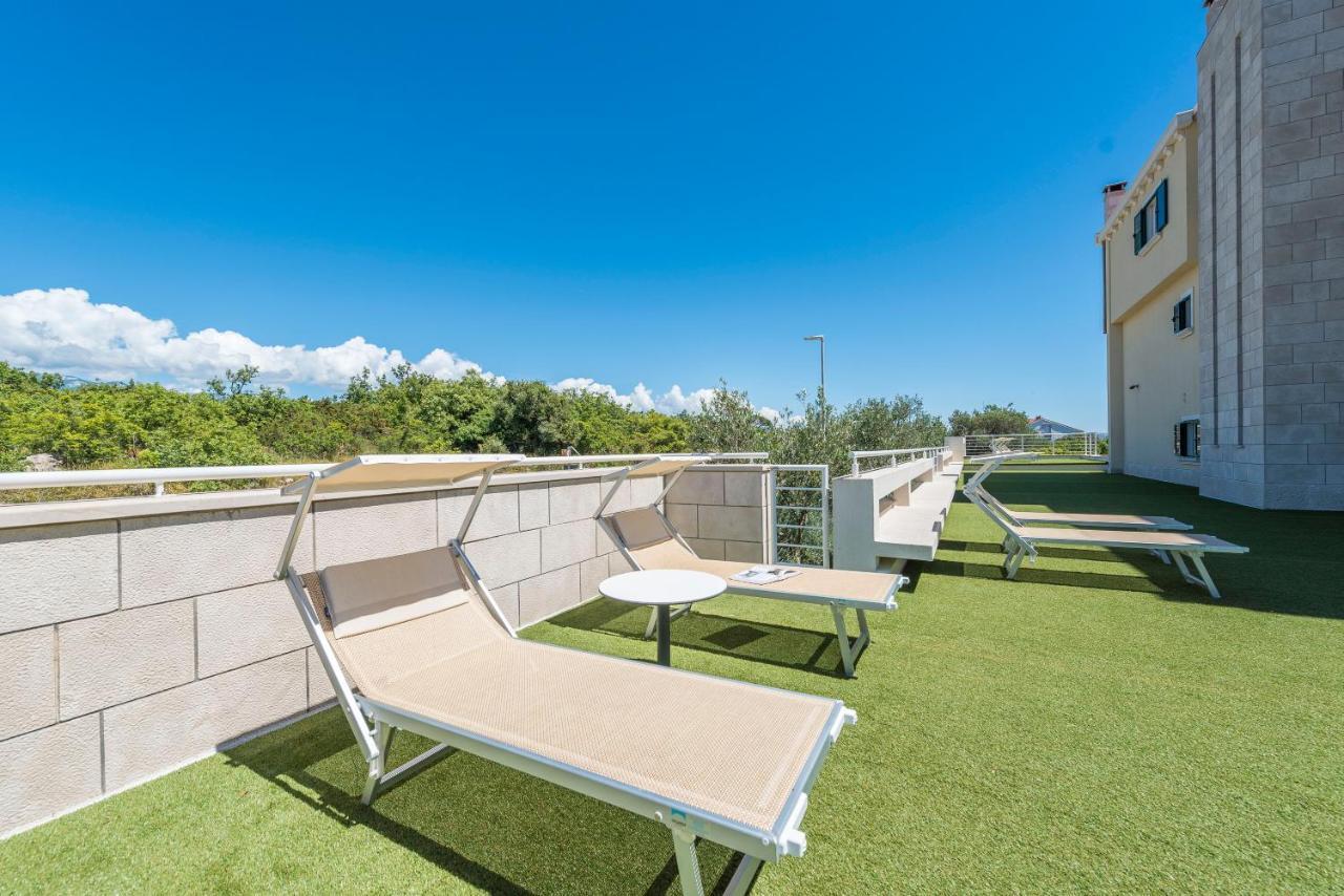 Kings View Sarkic Apartment Novalja Luaran gambar