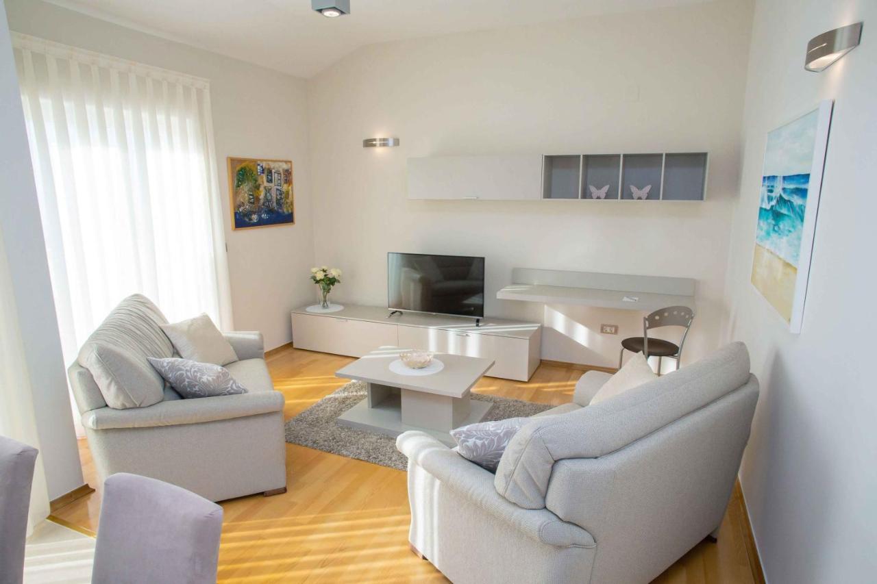 Kings View Sarkic Apartment Novalja Luaran gambar
