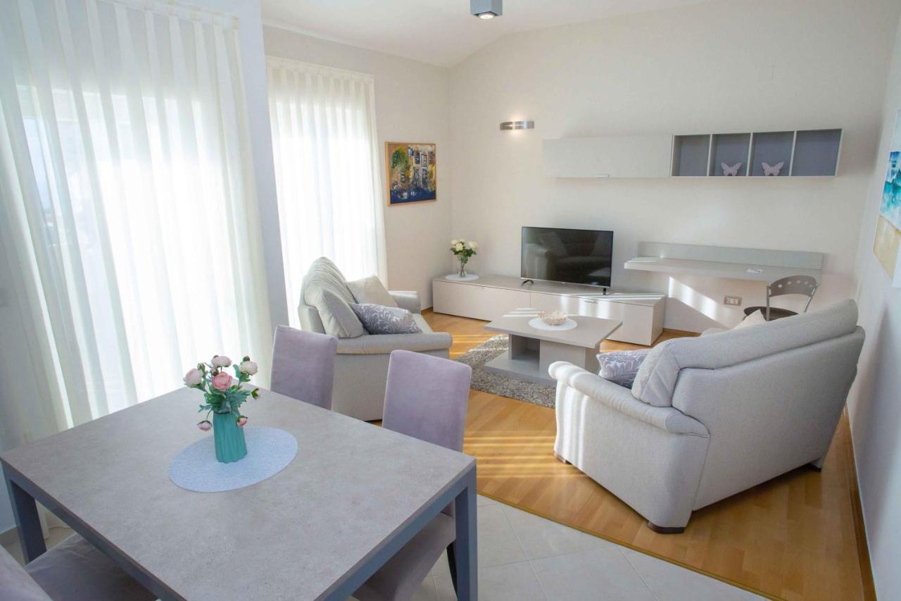 Kings View Sarkic Apartment Novalja Luaran gambar