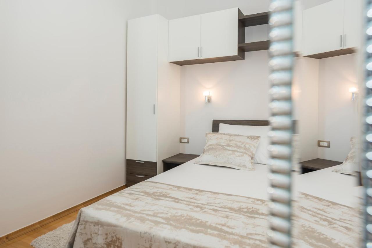 Kings View Sarkic Apartment Novalja Luaran gambar