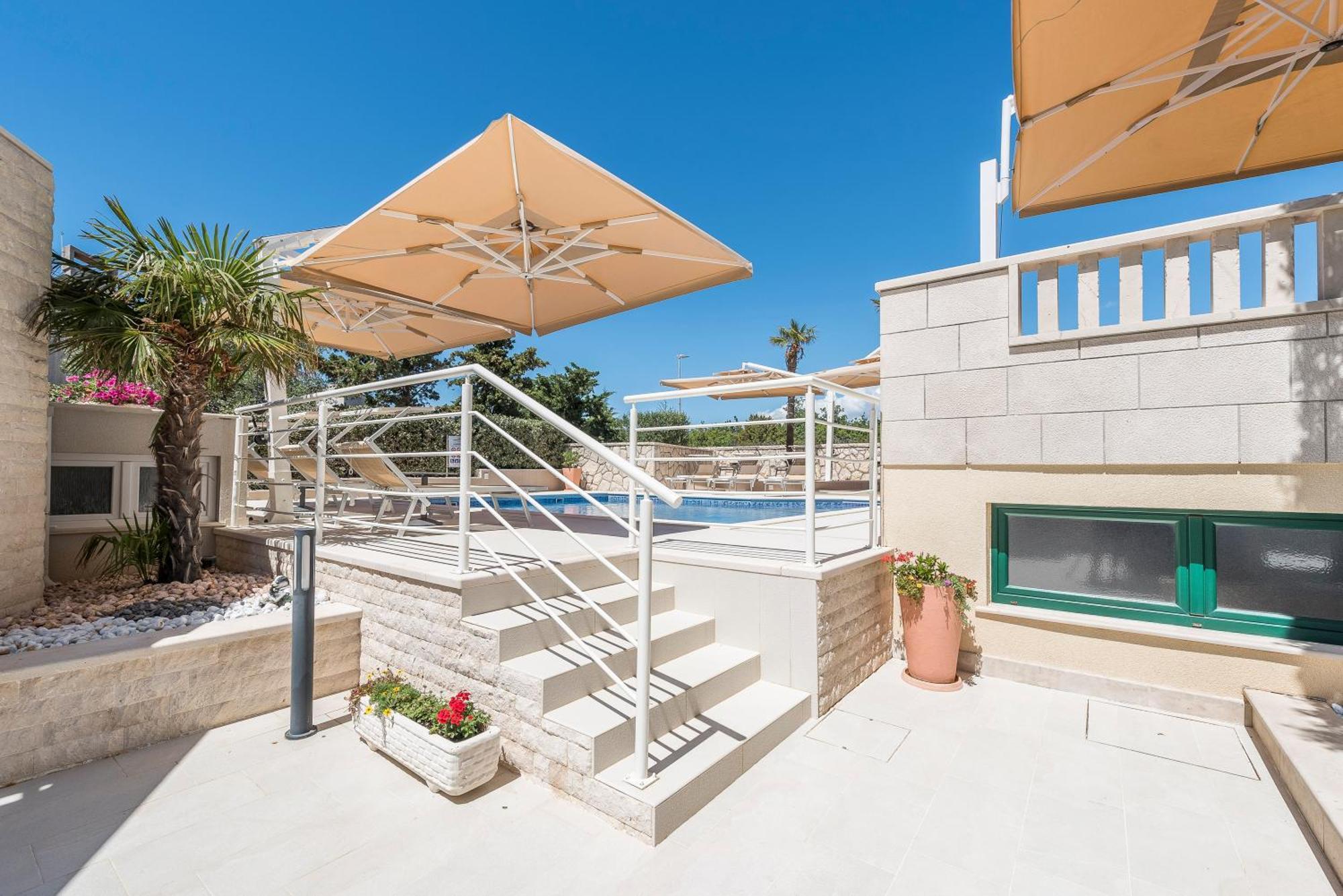 Kings View Sarkic Apartment Novalja Luaran gambar